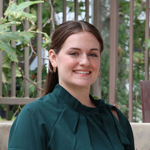 Meet your Posher, Caroline